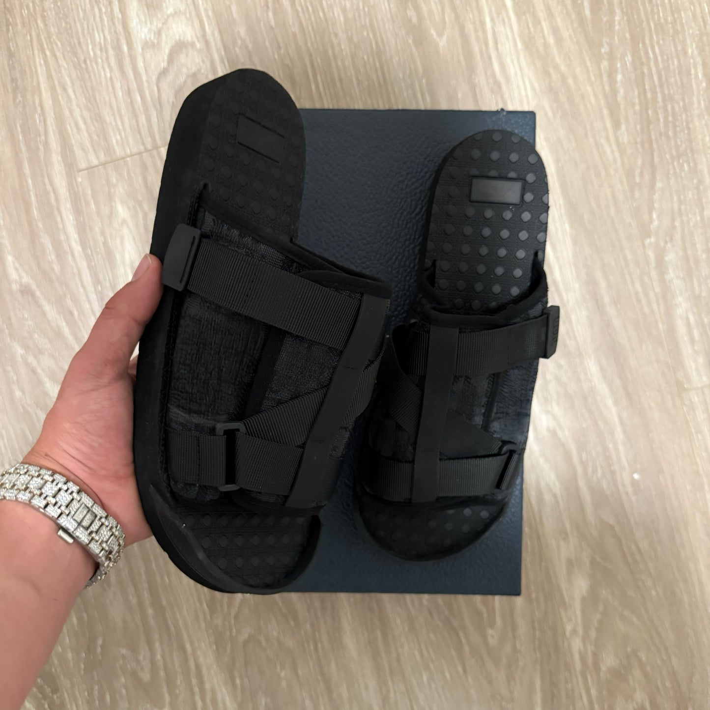 Dor Slippers